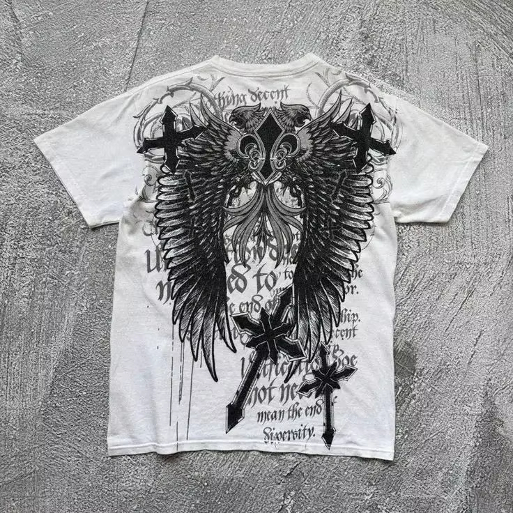 Streetwear Brand Tees - Koszulka Y2K Gothic Wing Cross Classic