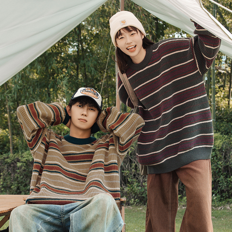 Koreański sweter w paski w sty – Streetwear Brand England recenzja i cena